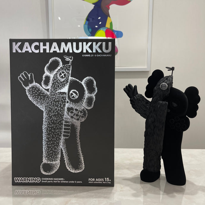 KACHAMUKKU Black colorway-